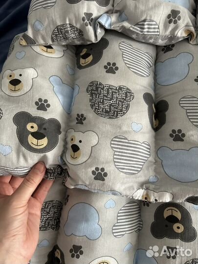 Бортики новые в кроватку