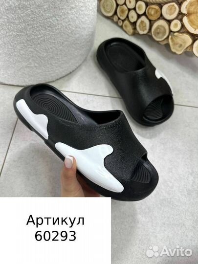 Шлепки crocs мужские