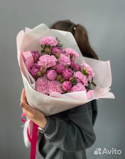 Цветы и букеты с доставкой