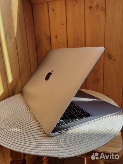 Apple MacBook air 13 2019