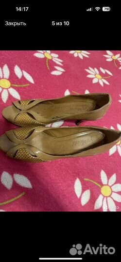 Босоножки женские