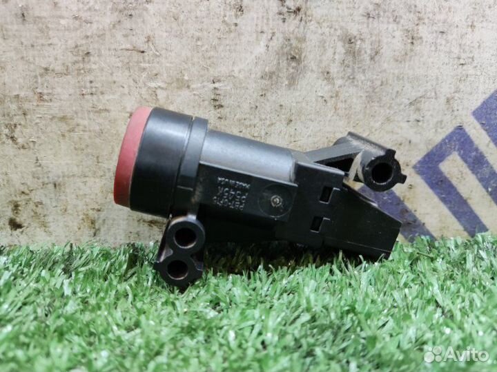 Клапан отсечки топлива Ford Focus 2 седан 1.6 fyja