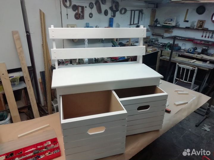 Скамейка сундук на балкон