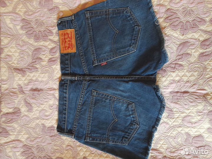 Шорты Levis W32