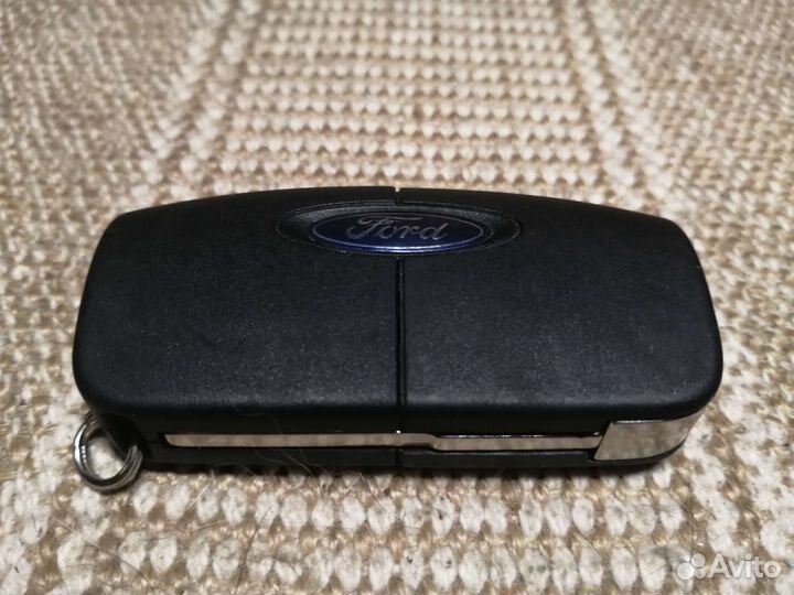 Ford оригинальный выкидной чип ключ