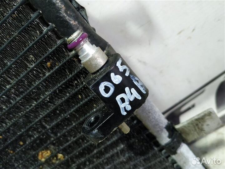 Радиатор кондиционера Audi A4 B8 2.0 cdnc 2009