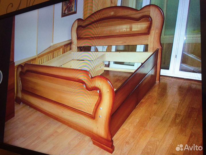 Изготовление деревянных дверей и мебели под заказ