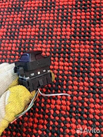 Кнопка складной крыши Mercedes-Benz Slk-Class R170