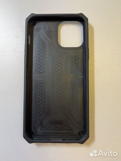 Чехол на iPhone 12 pro max UAG