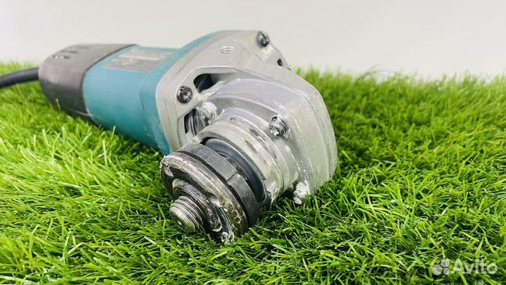 Ушм болгарка 125 Makita 9558HN