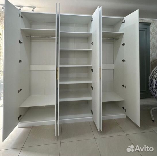 Шкаф распашной белый на заказ