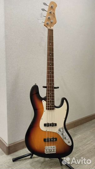 Бас гитара Stagg