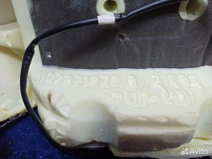 Спинка сиденья передняя левая Bmw F30