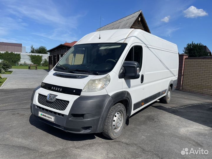 Peugeot Boxer цельнометаллический, 2012