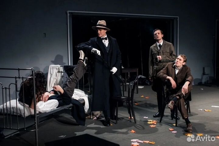 Билеты в театр Мхат Горького 1/2