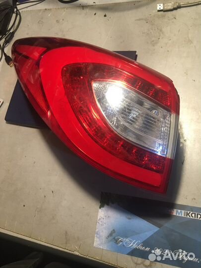 Фонарь левый Hyundai ix-35 LED