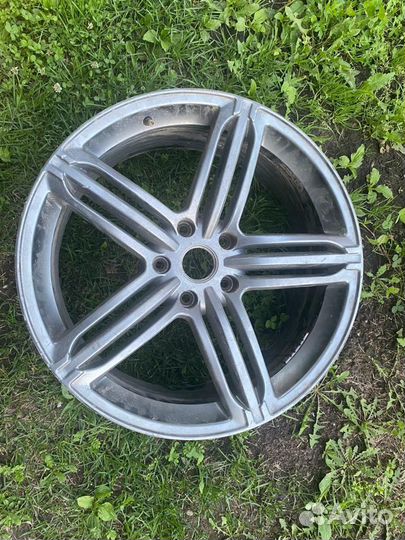 Колеса R21 295*35,диски 5*130,71,6 Audi Q7