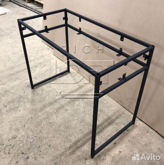 Опора для консоли