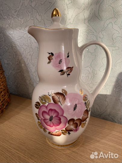 Фарфоровый кувшин СССР