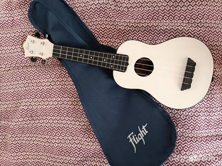 Укулеле flight