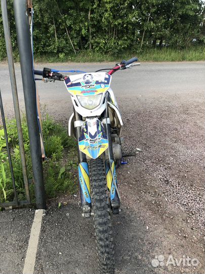 Мотоцикл bse z2