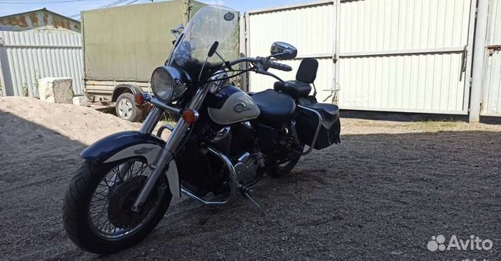 Honda shadow 400