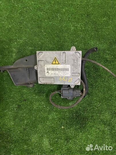 Volvo S40 V50 2004-2007 блок ксенона