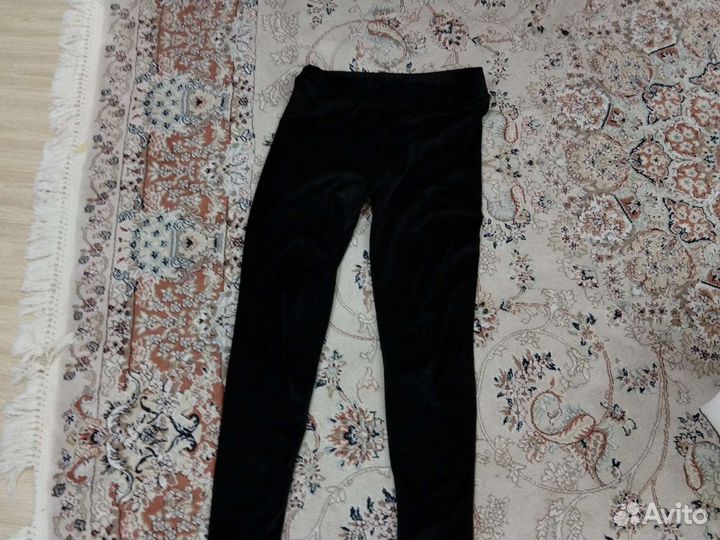 Отдам женские вещи