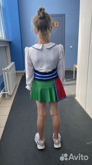 Платье для фигурного катания, костюм для выступлен