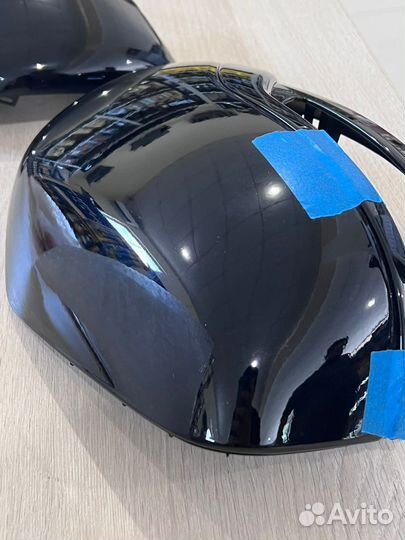 Крышки зеркал Toyota LC200