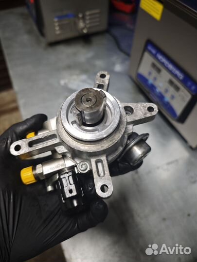 Насос на Porsche 4.8 атмосферный