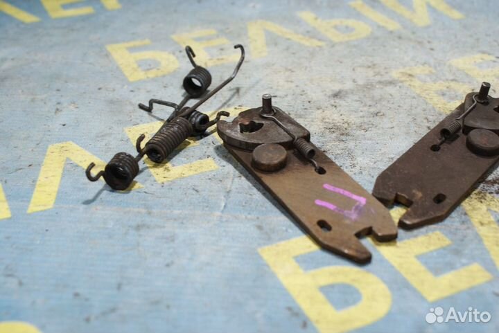 Тормозная трещотка Ford Focus 1