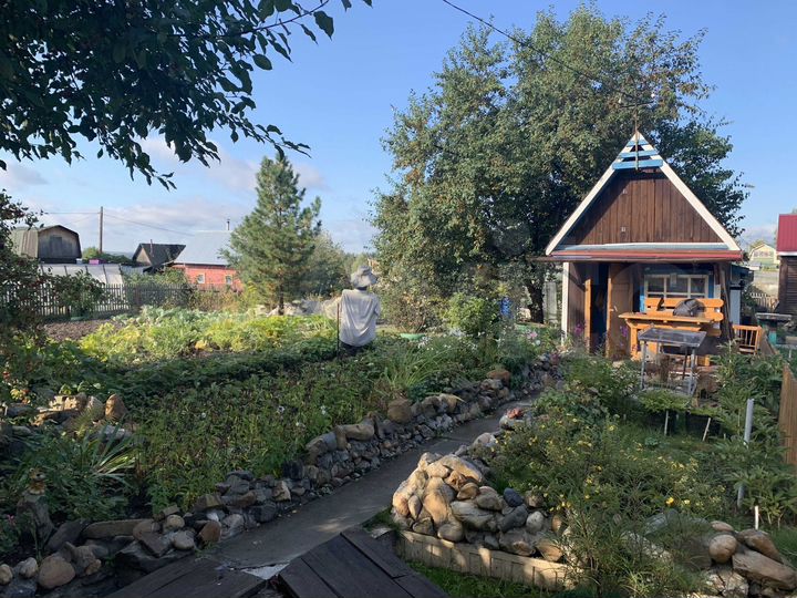 Дача 10 м² на участке 12 сот.