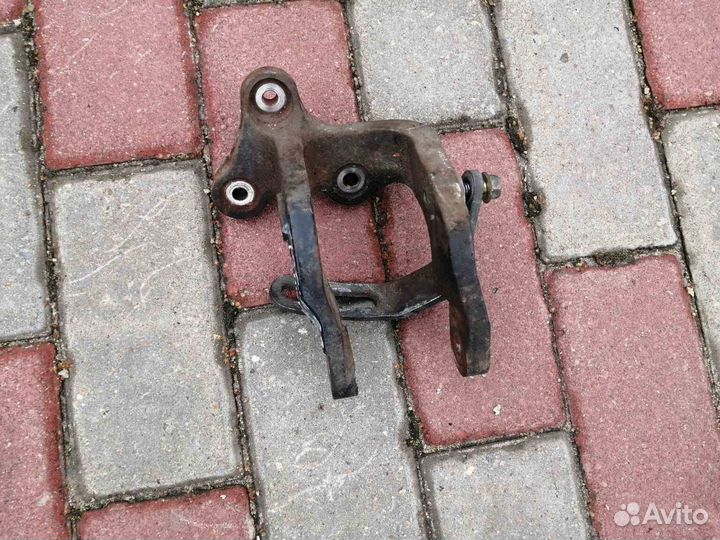 Кронштейн Генератора Подушка Двигателя Деу Матиз