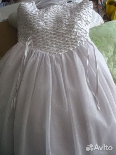 Платья и сарафаны нарядные