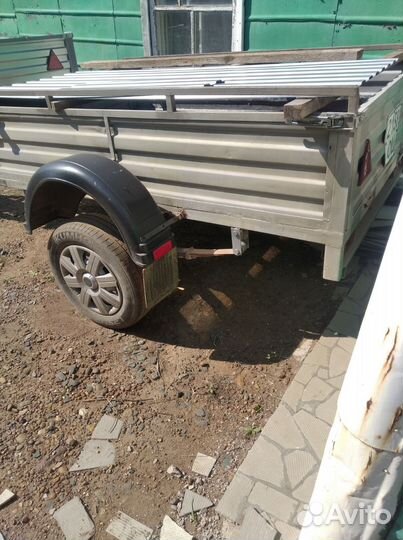 Прицеп легковой