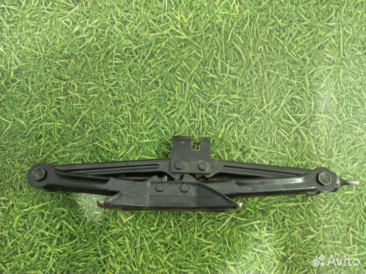 Домкрат Hyundai Santa Fe кроссовер 2.4 G4JS 2001