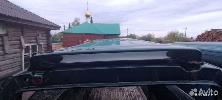 Сполер истана