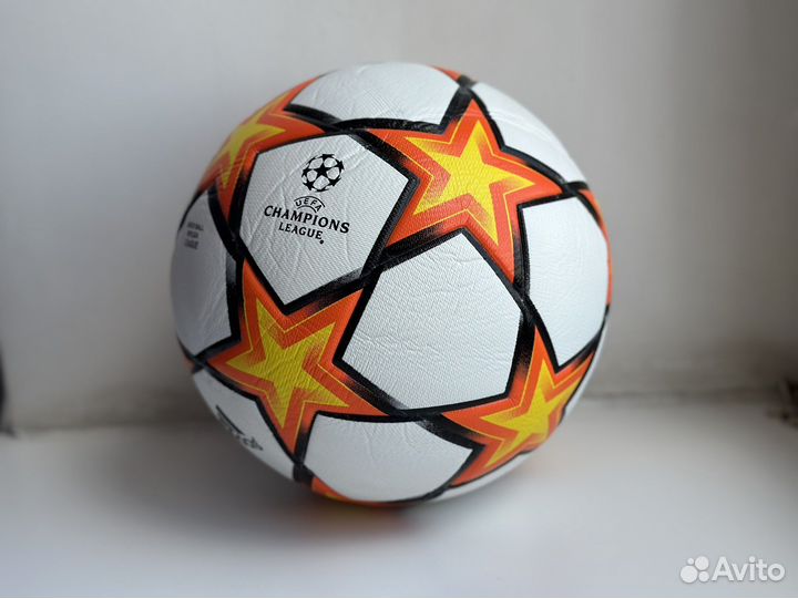 Футбольный Мяч Adidas 4 размер Champions League 21