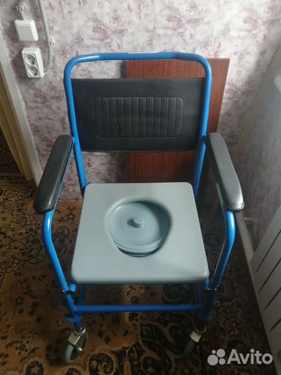 Кресло-коляска RW301 c туалетом