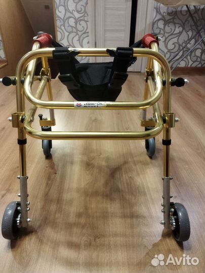 Вертикализатор и ходунки для детей инвалидов