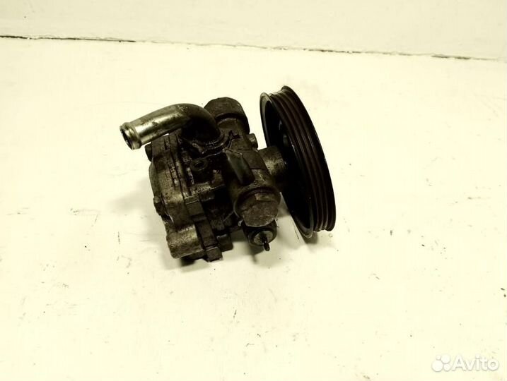 Насос гидроусилителя Suzuki Jimny