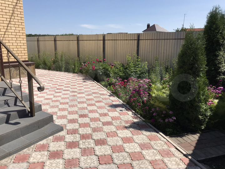 Коттедж 110 м² на участке 9 сот.