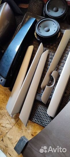 Накладки Volkswagen Jetta 6