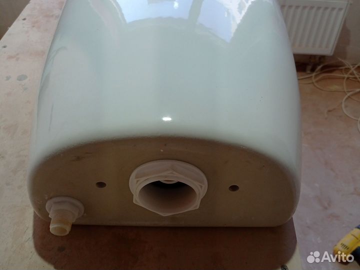 Бачок для унитаза