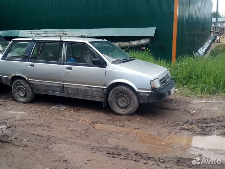 Мицубиси спейс вагон полный привод 1986г