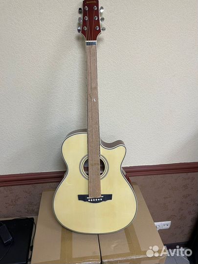 Акустическая гитара с вырезом Naranda TG220CNA