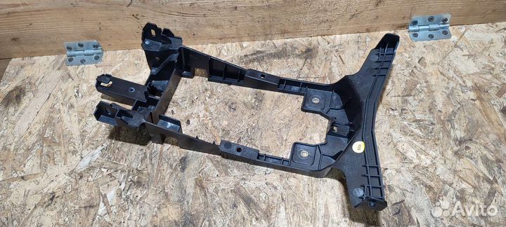 Кронштейн селектора АКПП Audi A6 C7