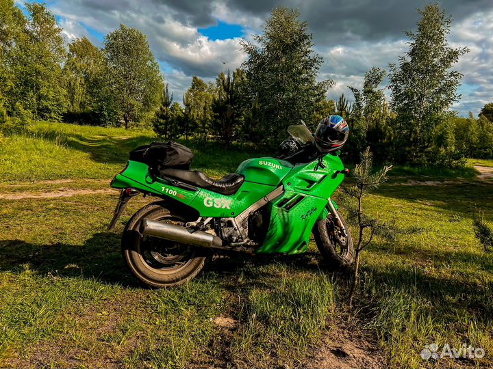 Suzuki GSX 1100F Katana