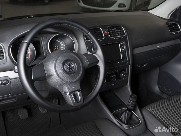 Volkswagen Golf 1.6 МТ, 2011, 222 000 км